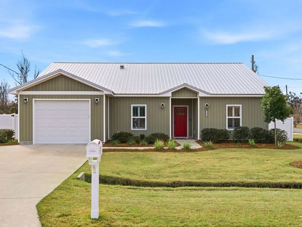 1301 E 8th Street, Lynn Haven, FL 32444