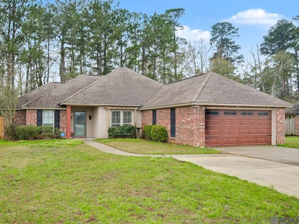 14986 Cross Creek Blvd, Walker, LA 70785