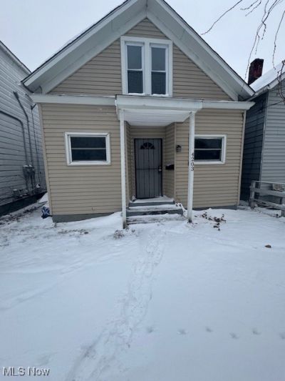 4203 Howlett Avenue, Cleveland, OH 44113 Main Photo