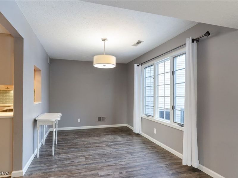 6744 Fry Road, Unit 4, Middleburg Heights, OH 44130 Photo 10