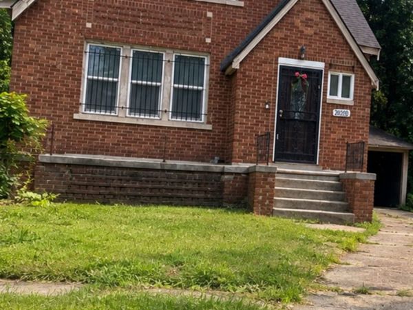 20208 Andover Street, Highland Park, MI 48203