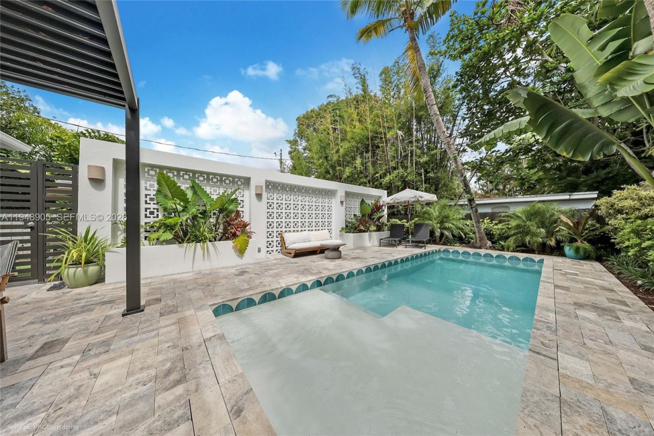 71 NE 46th St, Miami, FL 33137 Photo