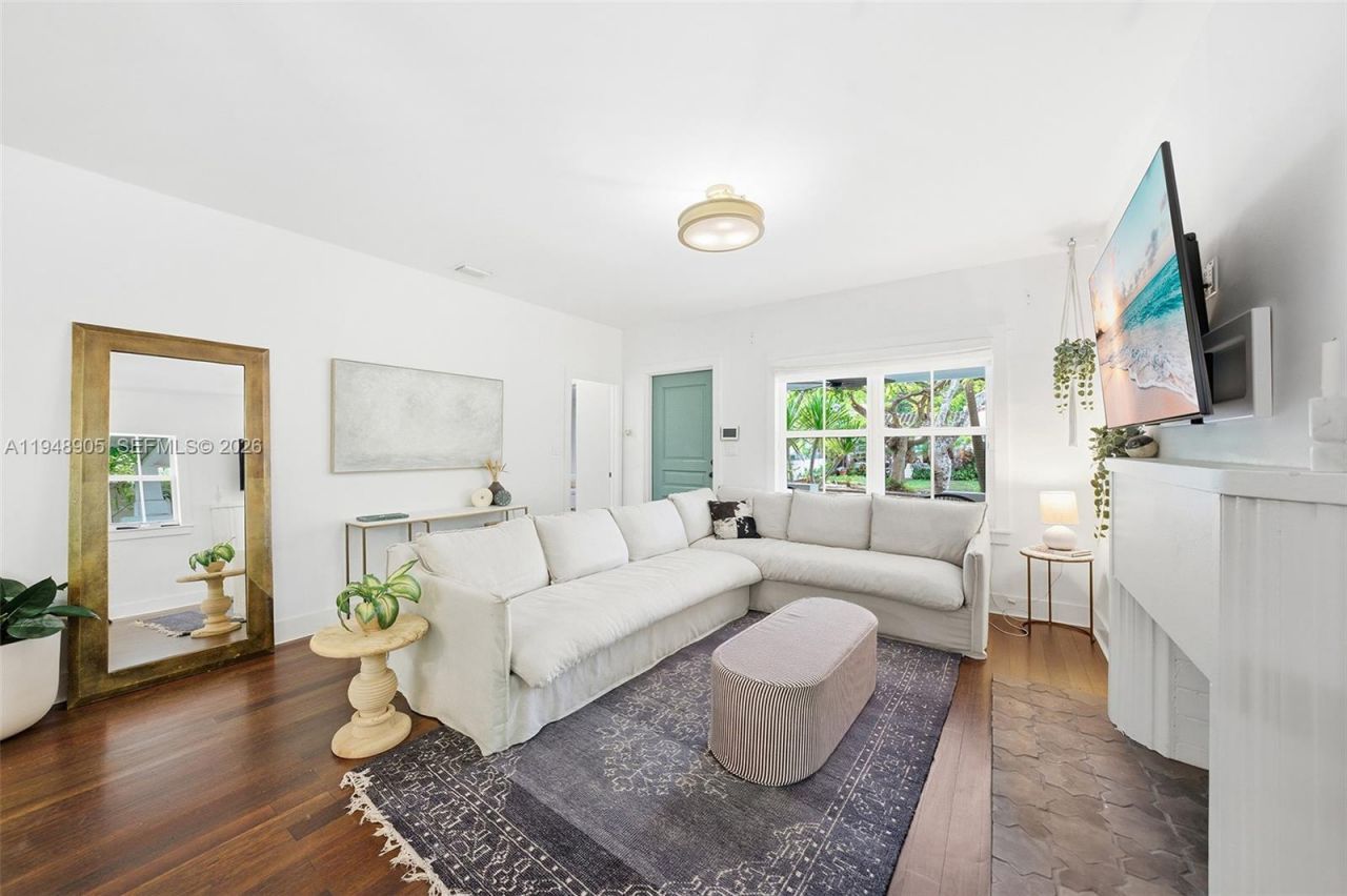 71 NE 46th St, Miami, FL 33137 Photo