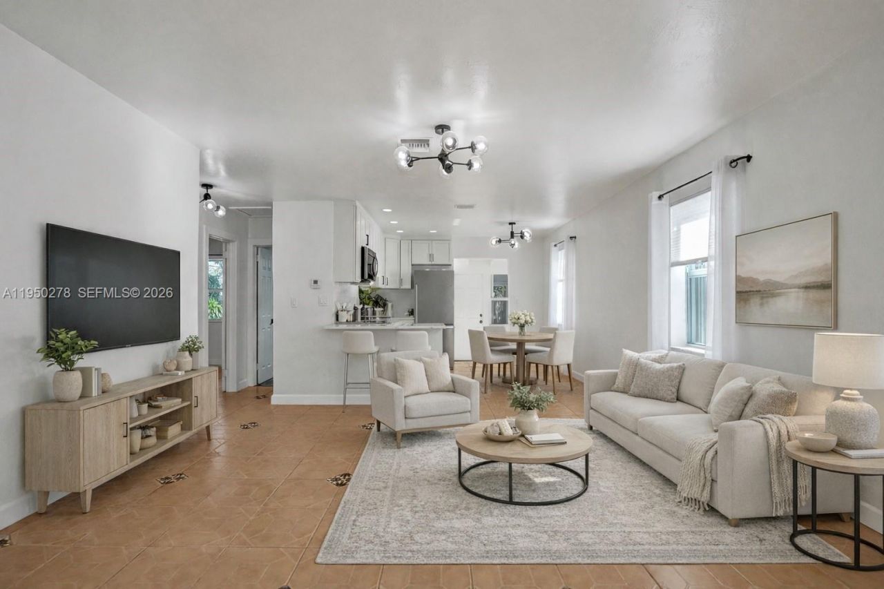 920 NE 34th Ct, Unit 920, Oakland Park, FL 33334 Main Photo