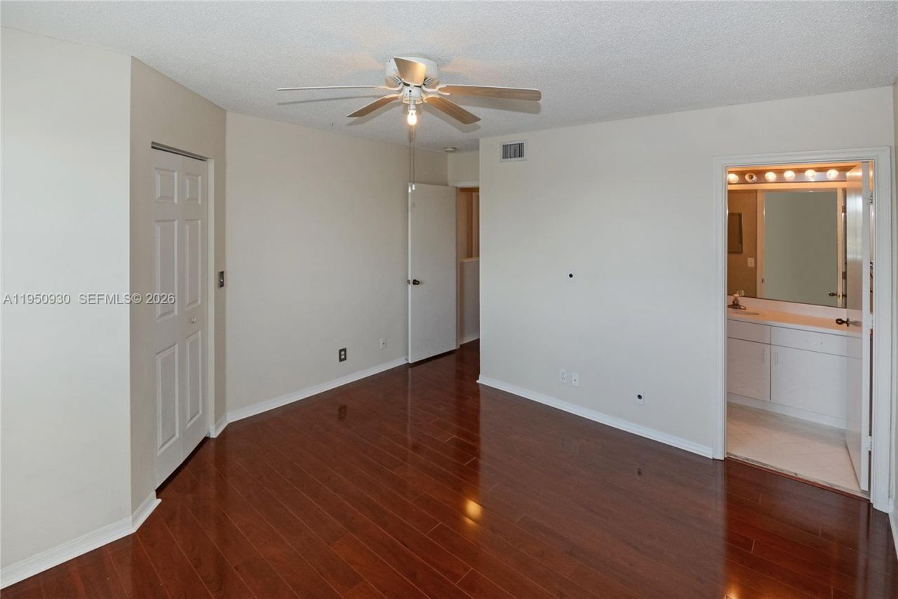 3740 San Simeon Cir, Unit 3740, Weston, FL 33331 Photo