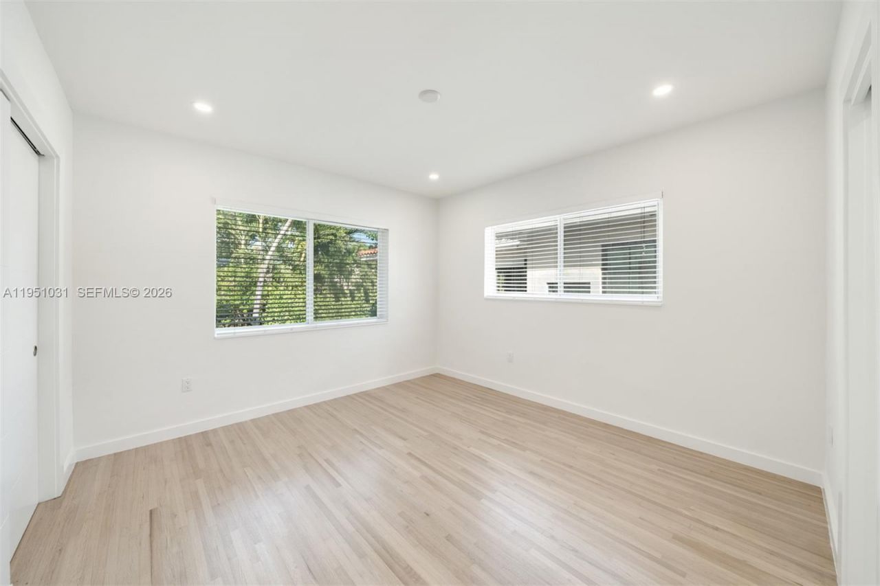 47 Oviedo Ave, Coral Gables, FL 33134 Photo