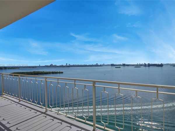 11111 Biscayne Blvd , Unit 21C, Miami, FL 33181