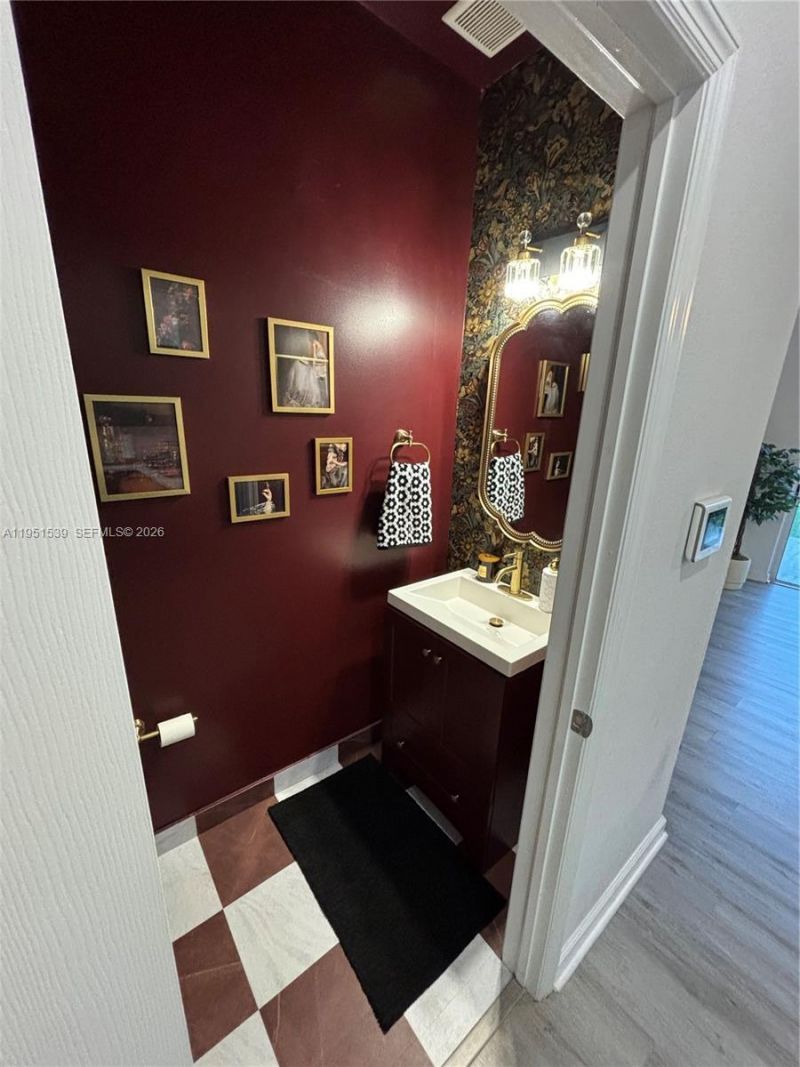 2819 SE 1st Dr , Unit 8, Homestead, FL 33033 Photo