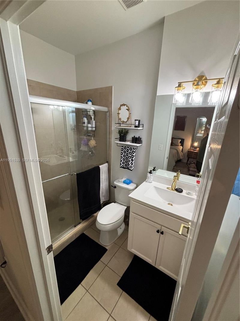 2819 SE 1st Dr , Unit 8, Homestead, FL 33033 Photo