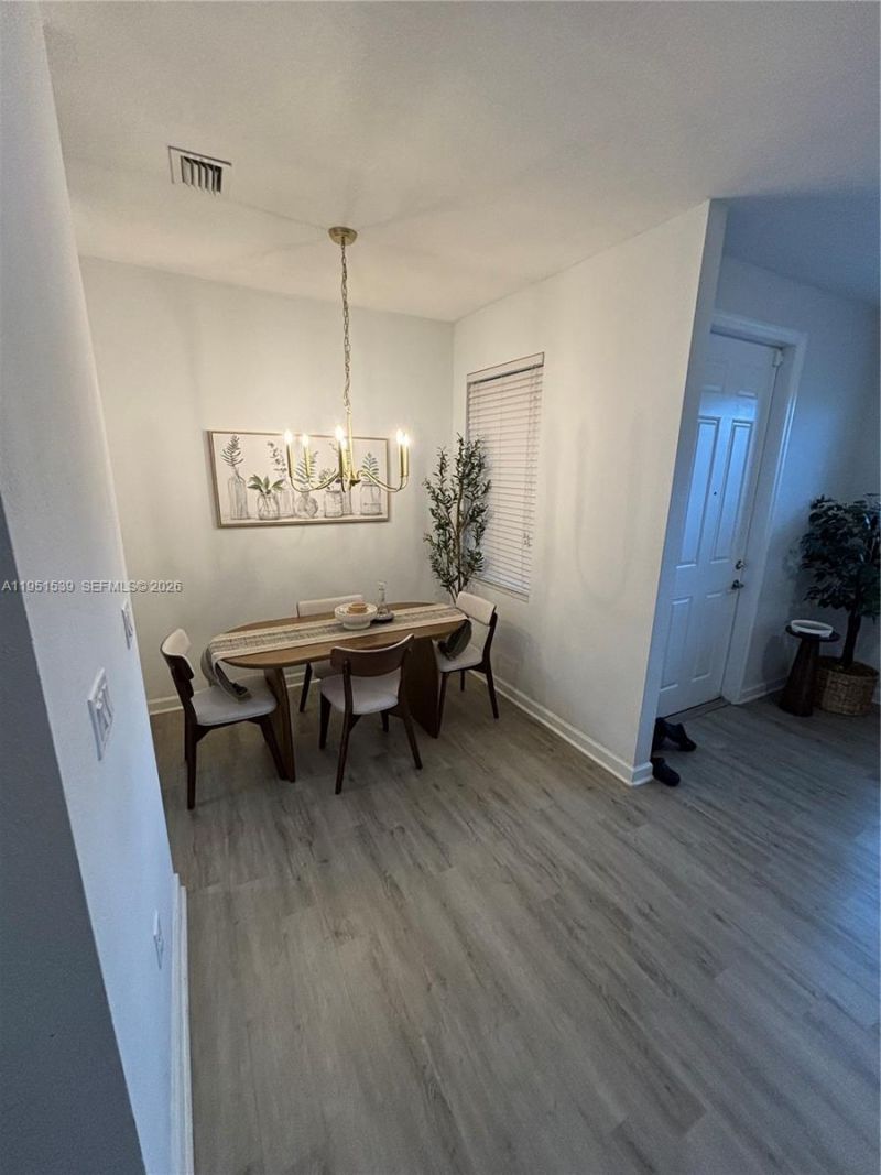 2819 SE 1st Dr , Unit 8, Homestead, FL 33033 Photo