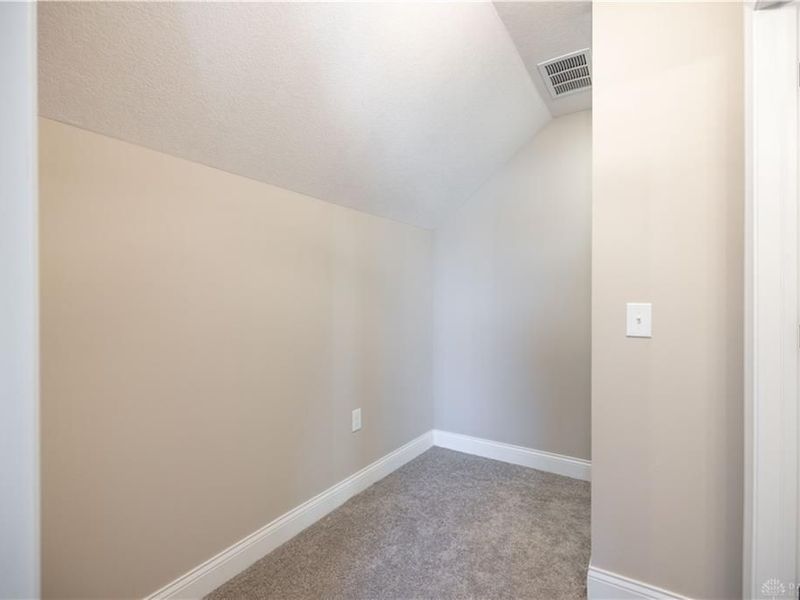 1505 Kingsgate Road, Springfield, OH 45502 Photo 29