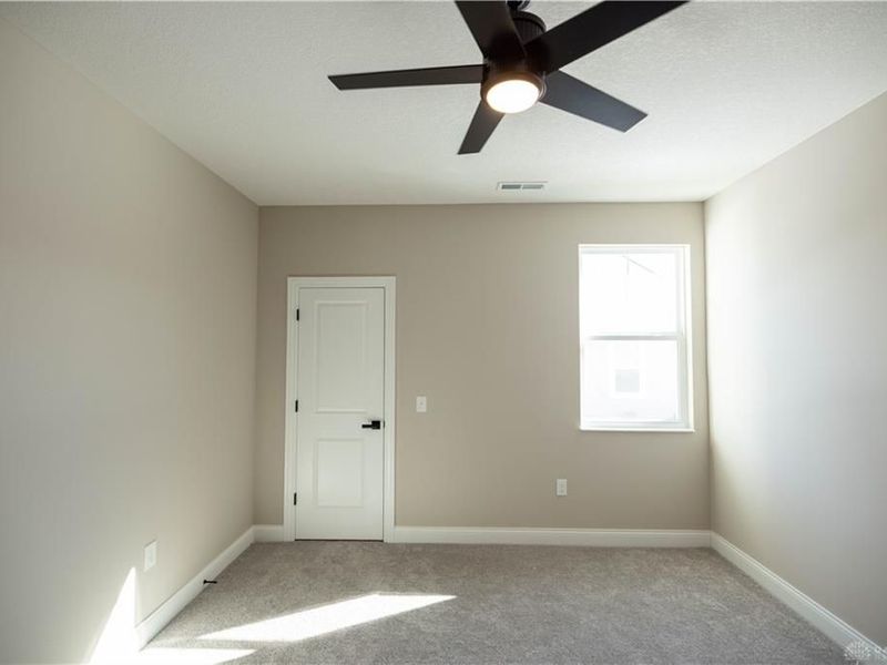 1505 Kingsgate Road, Springfield, OH 45502 Photo 32