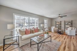 8004 Malden Avenue photo 4