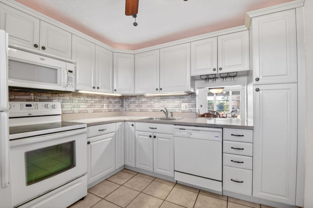 230 NE 26th Avenue, Unit 3020, Boynton Beach, FL 33435 Photo