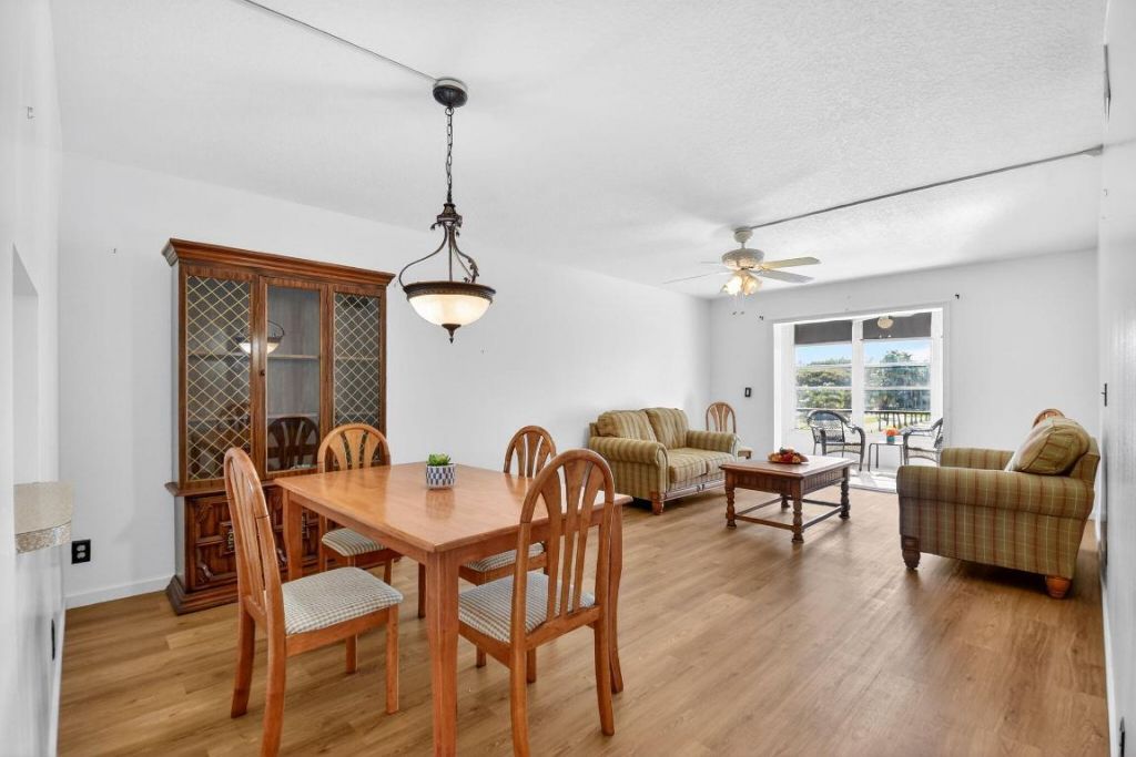 230 NE 26th Avenue, Unit 3020, Boynton Beach, FL 33435 Photo