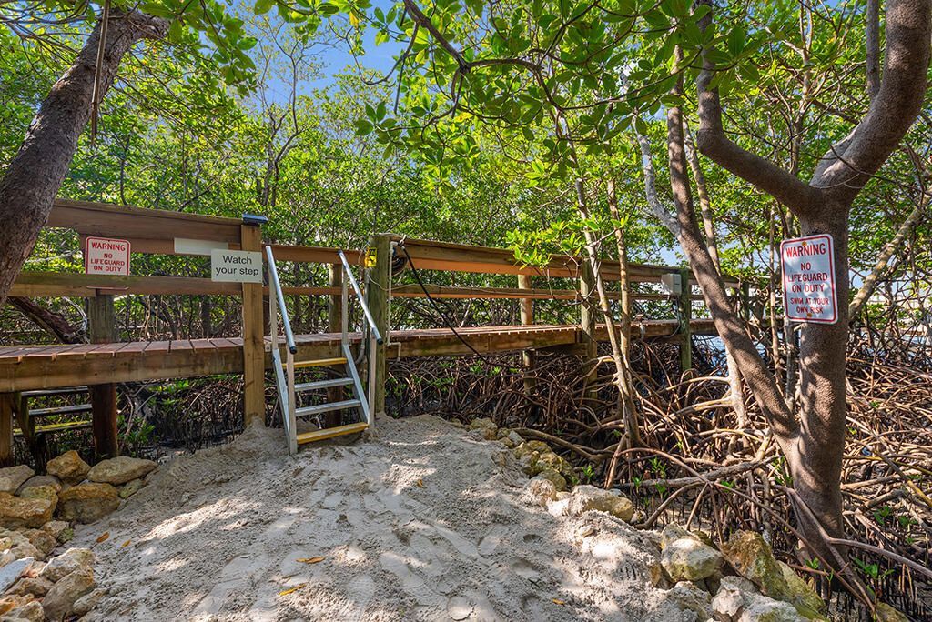 23 NE Macarthur Boulevard, Stuart, FL 34996 Photo