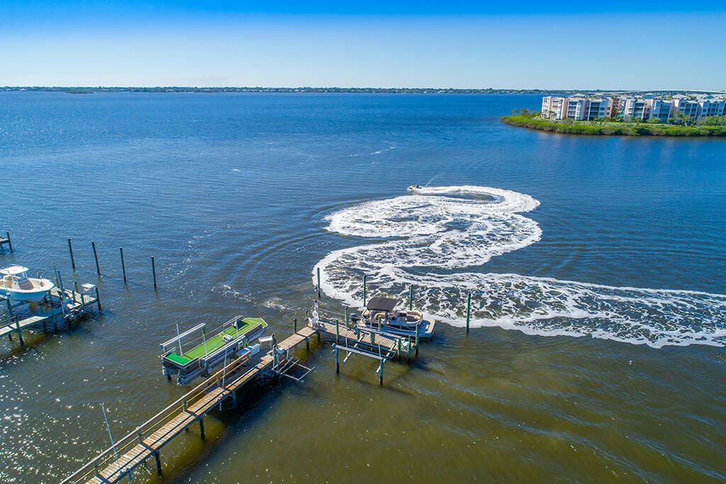 23 NE Macarthur Boulevard, Stuart, FL 34996 Photo