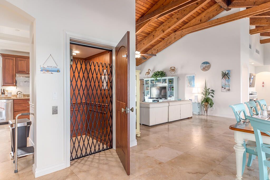 23 NE Macarthur Boulevard, Stuart, FL 34996 Photo