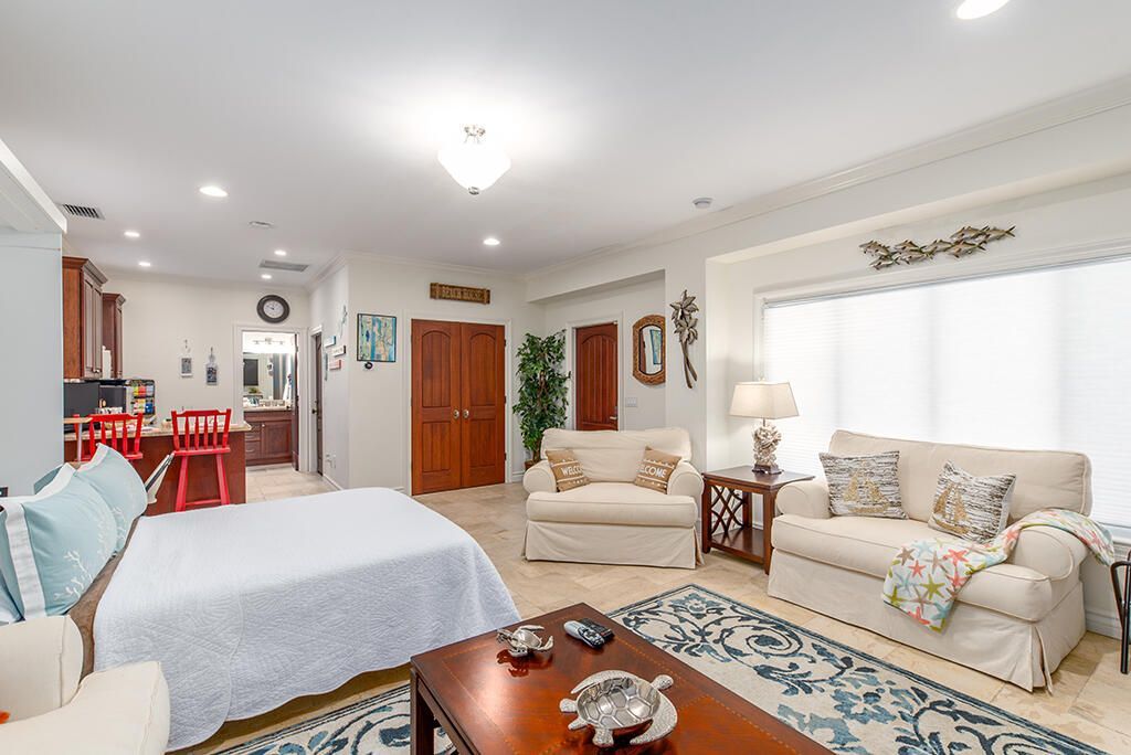 23 NE Macarthur Boulevard, Stuart, FL 34996 Photo