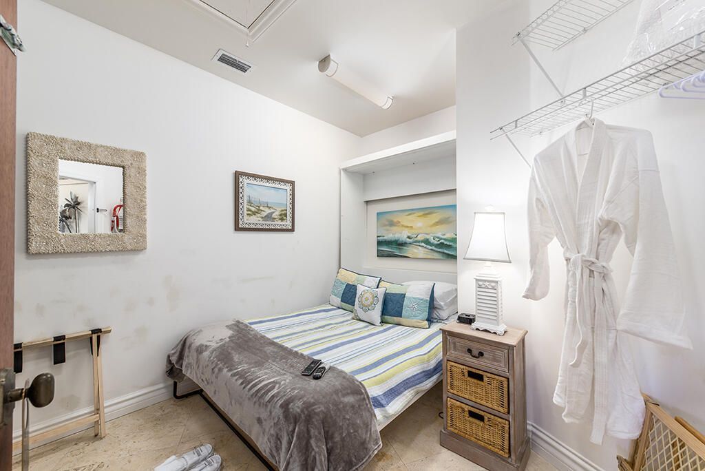 23 NE Macarthur Boulevard, Stuart, FL 34996 Photo