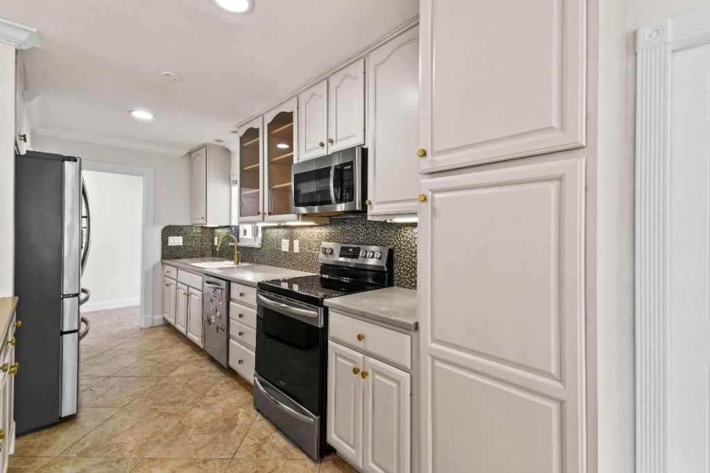 1404 Alpha Court S, Lake Clarke Shores, FL 33406 Photo