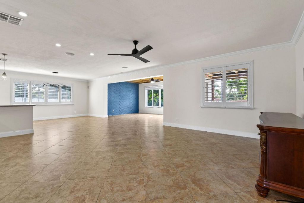 1404 Alpha Court S, Lake Clarke Shores, FL 33406 Photo