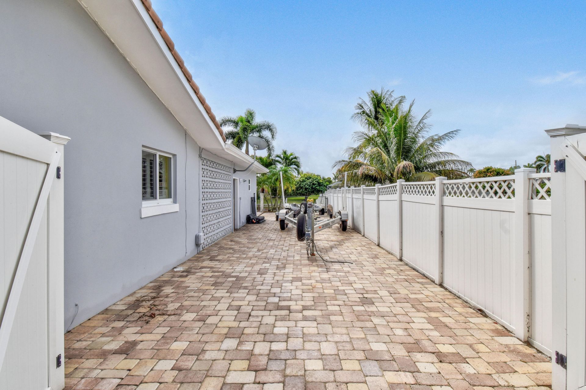 1404 Alpha Court S, Lake Clarke Shores, FL 33406 Photo