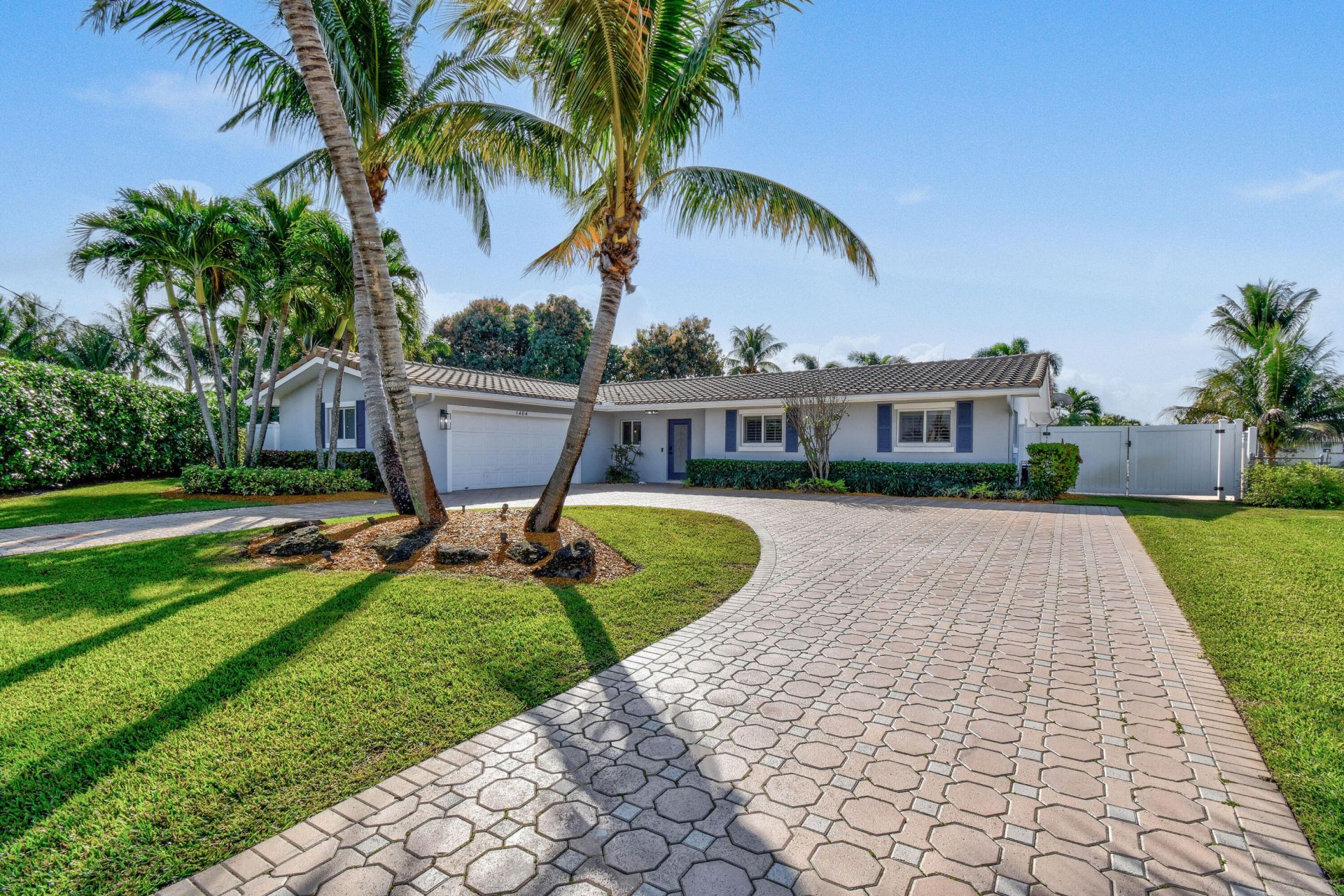 1404 Alpha Court S, Lake Clarke Shores, FL 33406 Photo