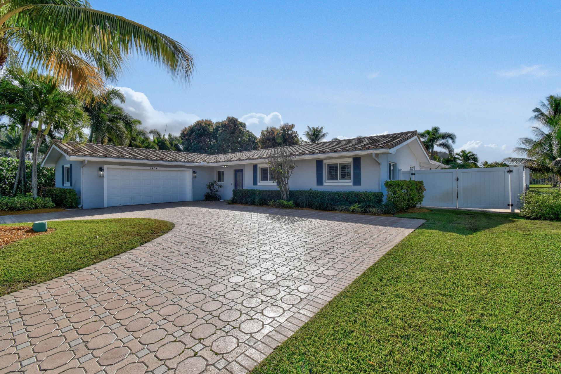 1404 Alpha Court S, Lake Clarke Shores, FL 33406 Photo