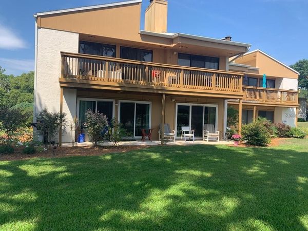 1051 S HIGHLAND STREET, Unit 4C, MOUNT DORA, FL 32757