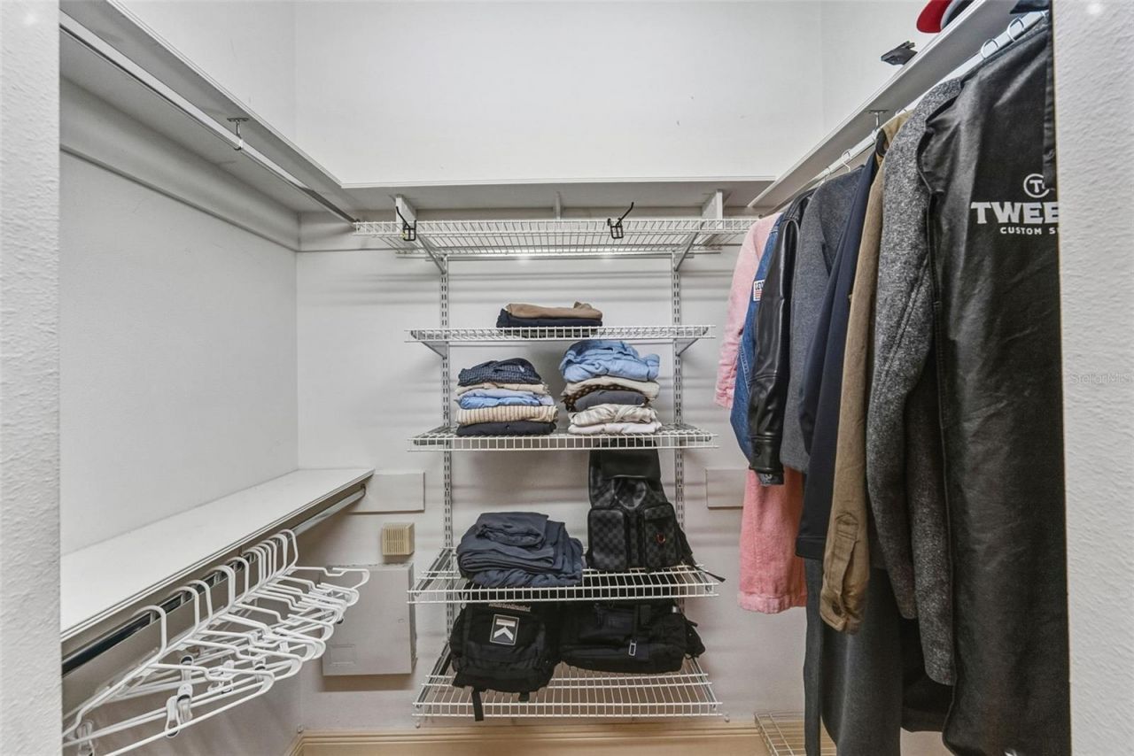 1362 E Lake Woodlands Parkway, Oldsmar, FL 34677 Photo