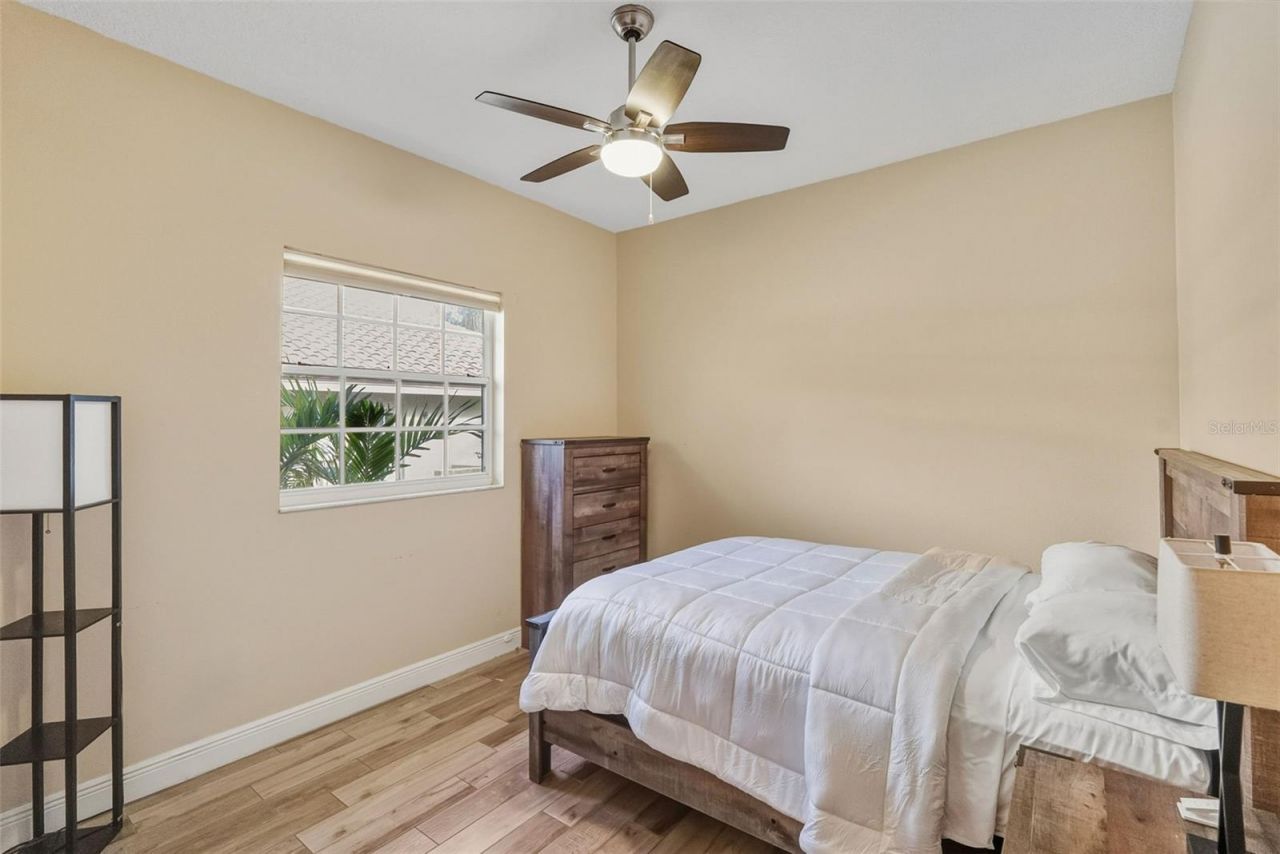 1362 E Lake Woodlands Parkway, Oldsmar, FL 34677 Photo