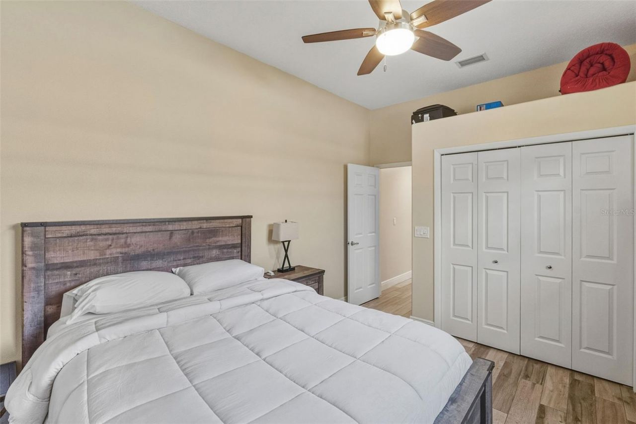 1362 E Lake Woodlands Parkway, Oldsmar, FL 34677 Photo