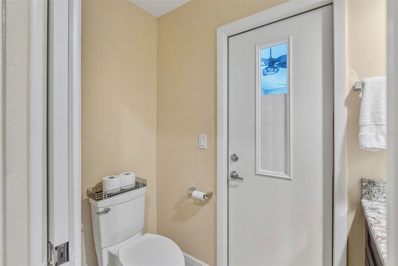 1362 E Lake Woodlands Parkway, Oldsmar, FL 34677 Photo