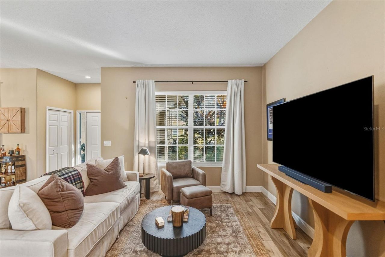 1362 E Lake Woodlands Parkway, Oldsmar, FL 34677 Photo