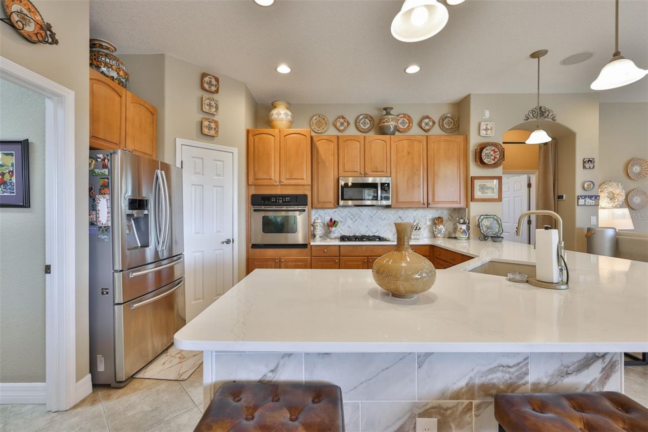 328 Noble Faire Drive, Sun City Center, FL 33573 Photo