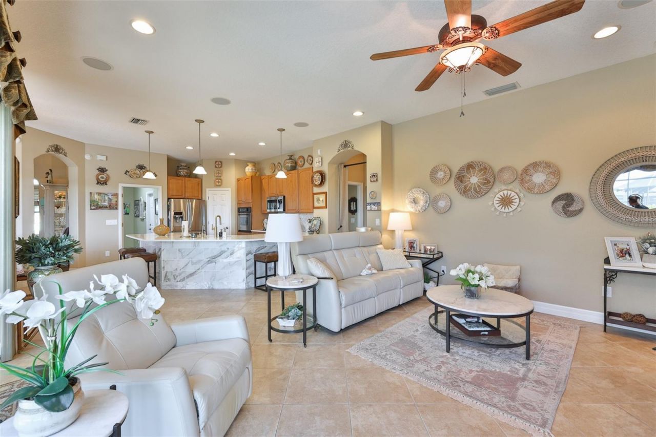 328 Noble Faire Drive, Sun City Center, FL 33573 Photo