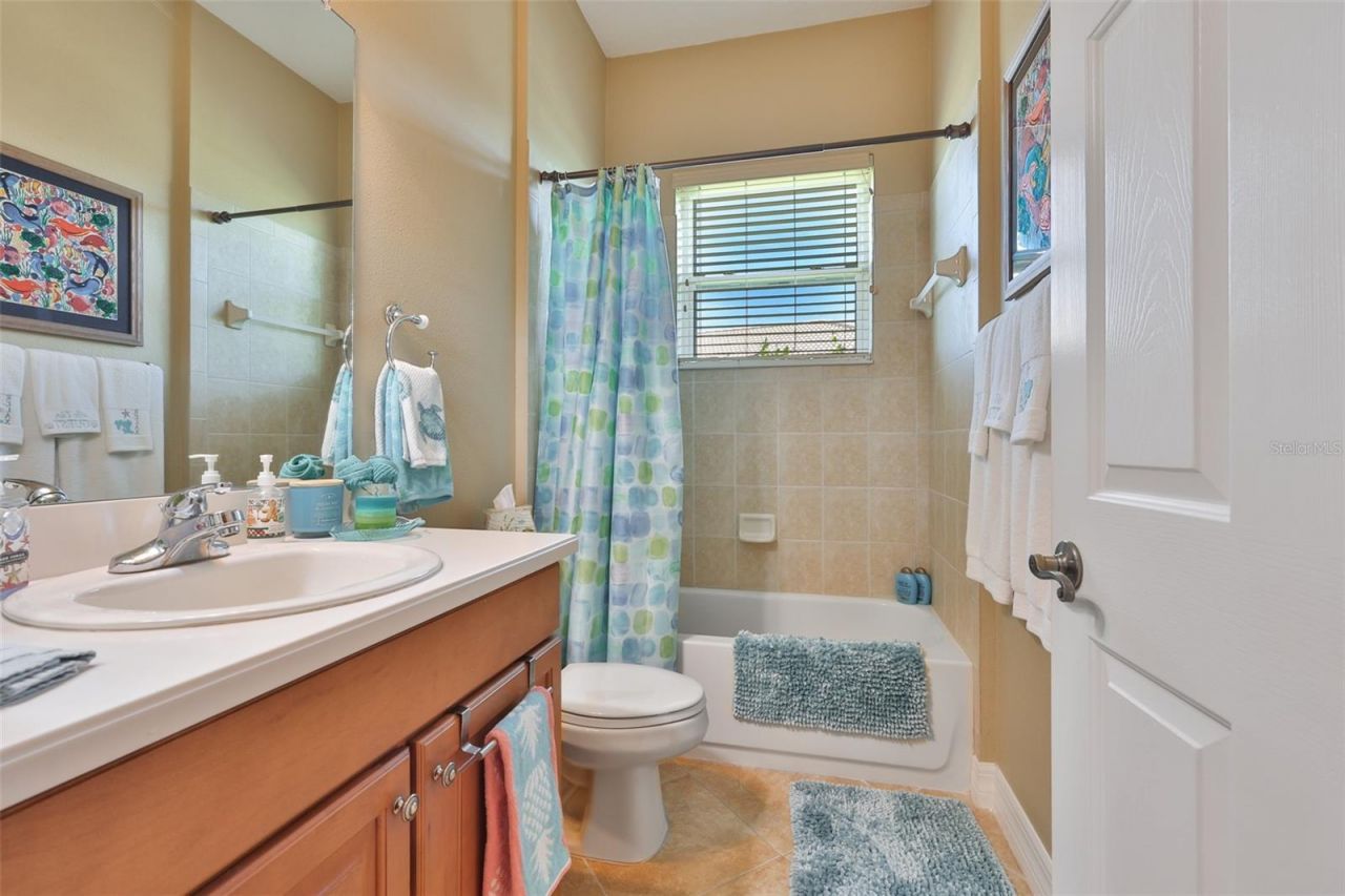 328 Noble Faire Drive, Sun City Center, FL 33573 Photo