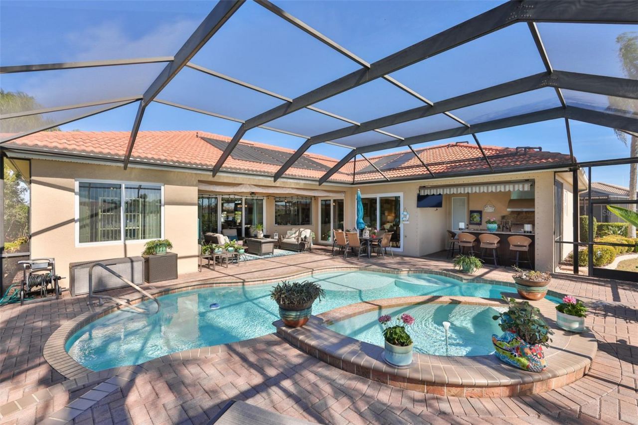 328 Noble Faire Drive, Sun City Center, FL 33573 Photo