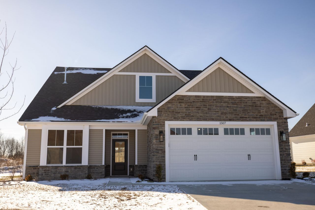 1507 Kingsgate Road, Springfield, OH 45502 Main Photo