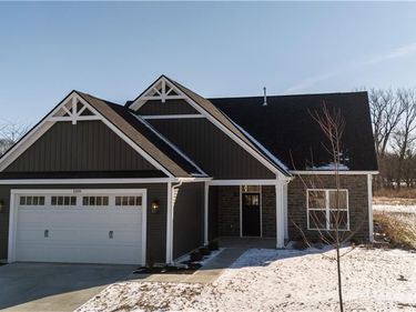 1509 Kingsgate Road, Springfield, OH 45502