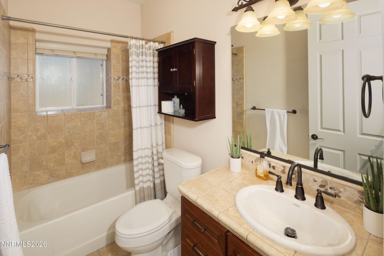 1202 W Cottage Loop, Gardnerville, NV 89460 Photo