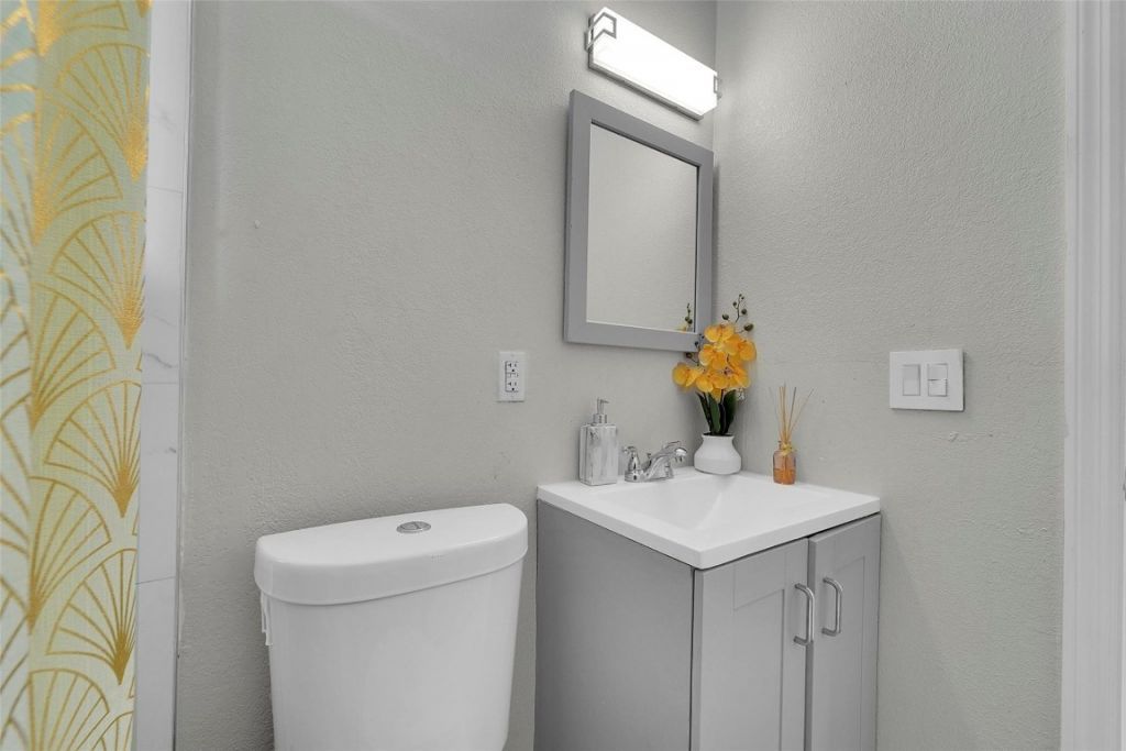 3497 NW 191st Street, Miami Gardens, FL 33056 Photo