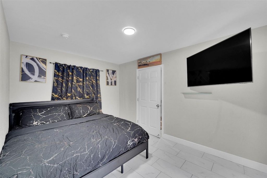 3497 NW 191st Street, Miami Gardens, FL 33056 Photo