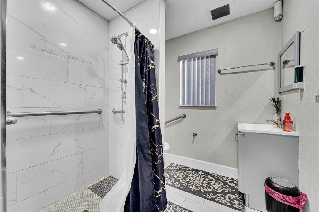 3497 NW 191st Street, Miami Gardens, FL 33056 Photo