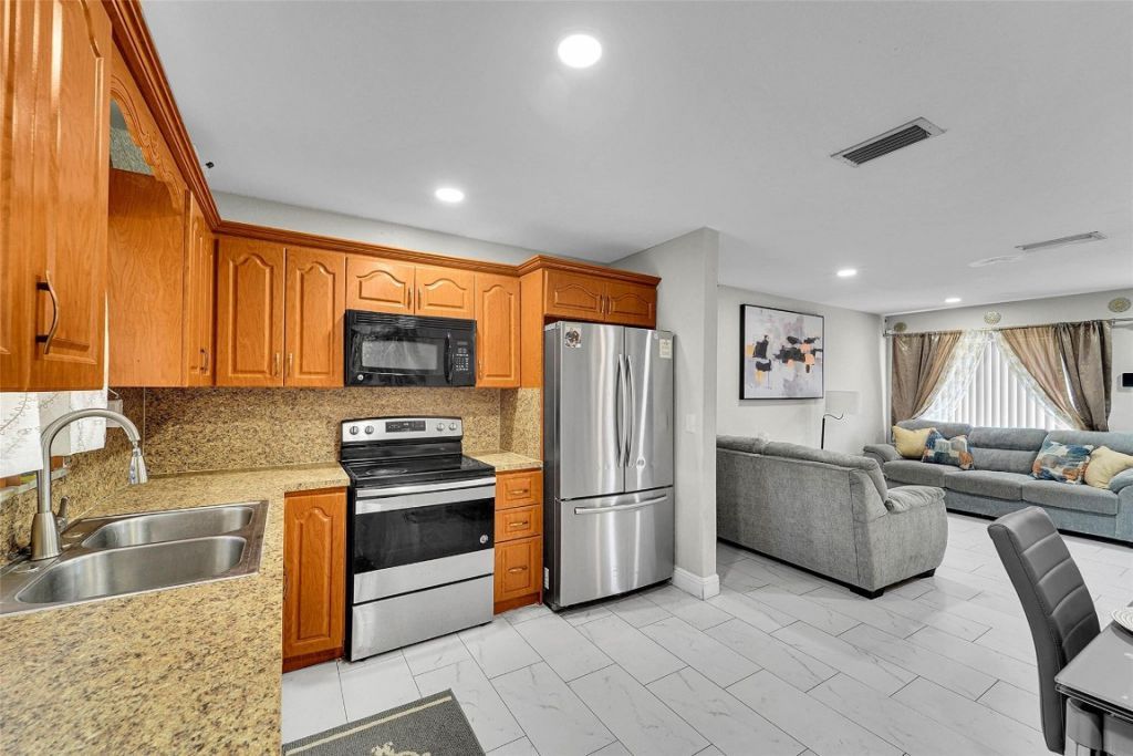 3497 NW 191st Street, Miami Gardens, FL 33056 Photo