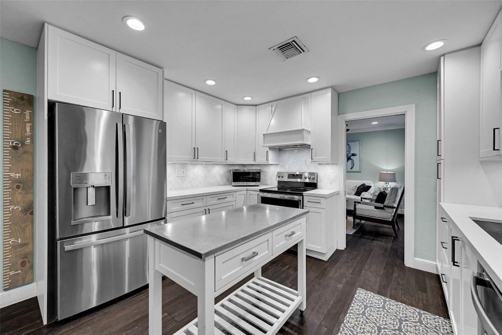 4221 NE 26th Avenue, Lighthouse Point, FL 33064 Photo