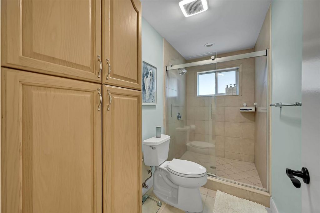 4221 NE 26th Avenue, Lighthouse Point, FL 33064 Photo