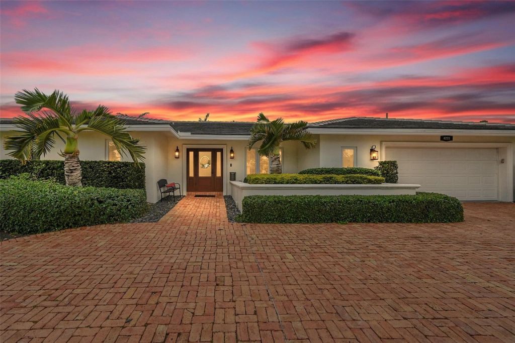 4221 NE 26th Avenue, Lighthouse Point, FL 33064 Photo