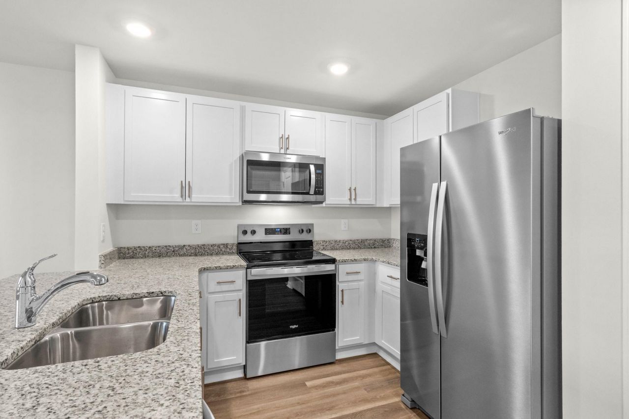 640 Golden Resin Rd Photo 11